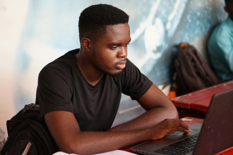 kojo-kwarteng-KUzlAah2dog-unsplash